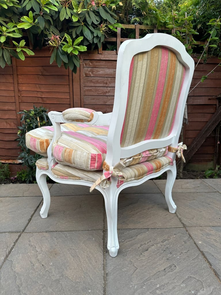 Elegant French Louis XVI Style Fabric Armchair - Great Condition