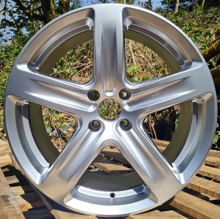 NEW 18" TOURER STYLE ALLOY WHEELS FITS 4X108 CITROEN PEUGEOT