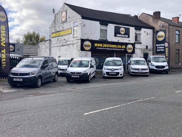 2012 Mercedes-Benz E Class E250 CDI BlueEFF Avantgarde 5dr Tip Auto [7] ESTATE DIESEL Automatic