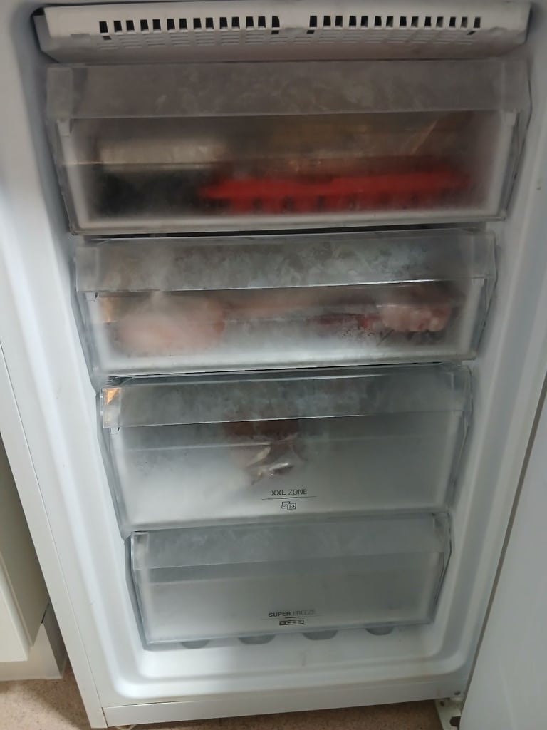 Fridge Freezer Hotpoint Frost Free 