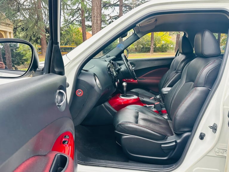 2013 Nissan Juke 1.6 Tekna CVT Euro 5 5dr HATCHBACK Petrol Automatic