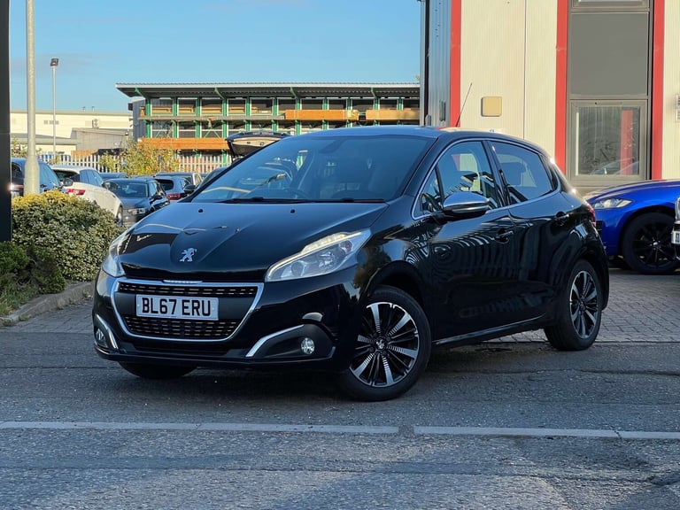 2017 Peugeot 208 1.2 PureTech Allure Premium Hatchback 5dr Petrol Manual Euro 6 (s/s) (82 ps Hatc...