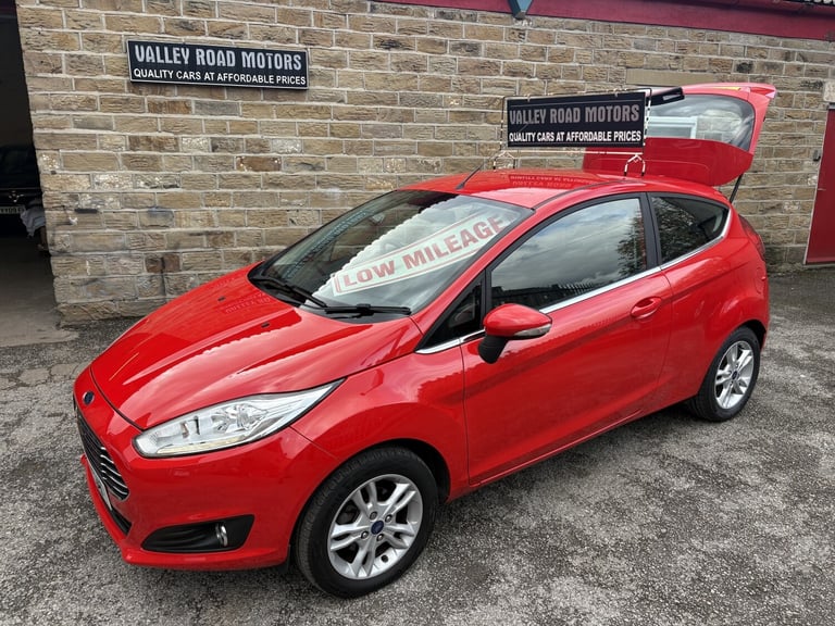 FORD FIESTA 1.25 Zetec 2017