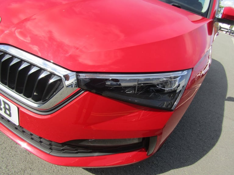 2021 Skoda Scala 1.6 TDI SE L 5dr - Glass Pan Roof / Sat Nav / 18'' Alloys and more! Hatchback Di...