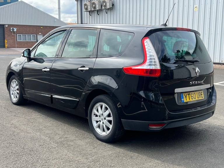 2010 Renault Grand Scenic 1.9 dCi Privilege TomTom 5dr MPV Diesel Manual