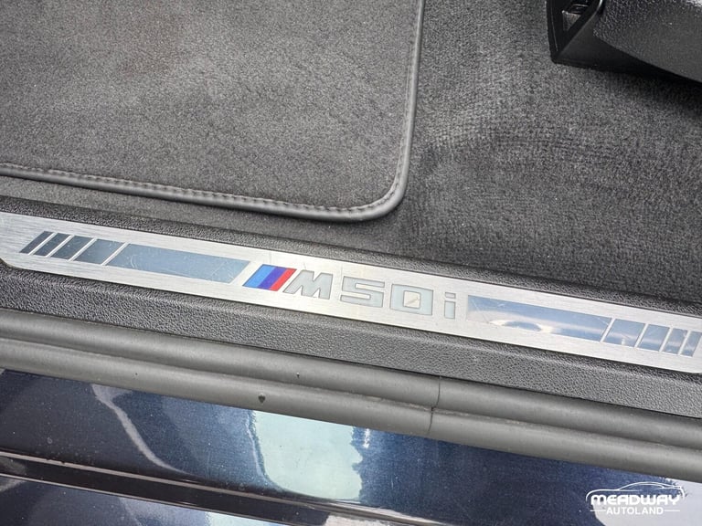 2022 BMW X7 4.4 M50i V8 Dark Shadow Edition SUV 5dr Petrol Auto xDrive Euro 6 (s/s) (53 ESTATE Pe...