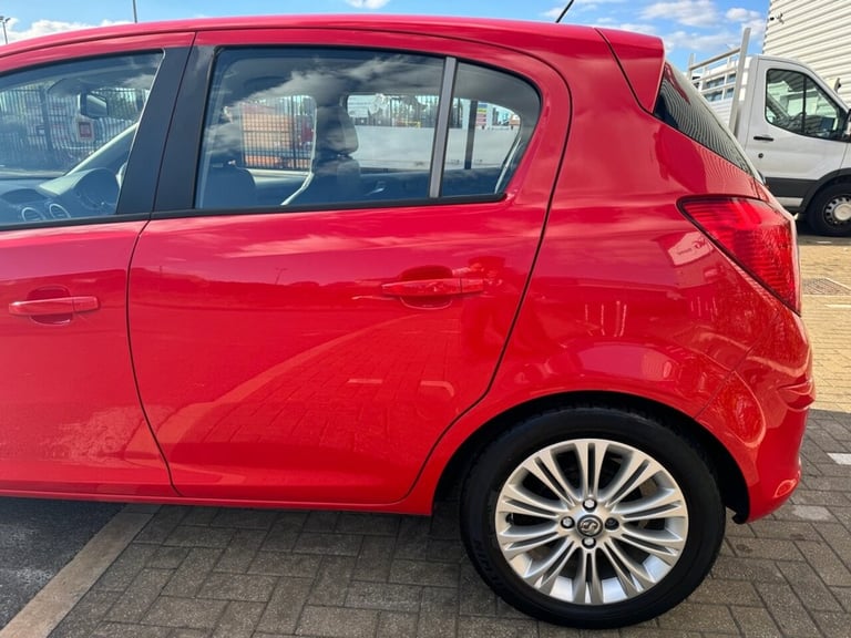 2014 Vauxhall Corsa 1.4 SE 5dr Auto HATCHBACK PETROL Automatic