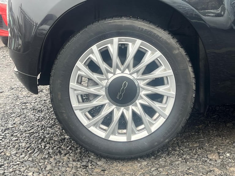 2016 Fiat 500 0.9 TwinAir 105 Lounge 3dr HATCHBACK Petrol Manual