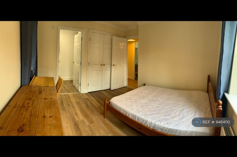 2 bedroom flat in Clevedon House, Oxford, OX3 (2 bed) (#946400)