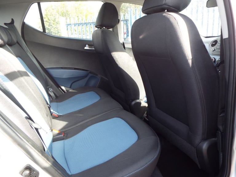 2014 Hyundai i10 1.0 Premium Hatchback 5dr Petrol Manual Euro 5 (66 ps) Hatchback Petrol Manual