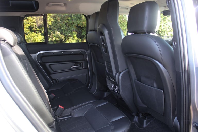 2021 Land Rover Defender 110 3.0 D250 MHEV SE Hard Top SUV Auto 4WD MWB Euro 6 (s/s) 5dr PANEL VA...