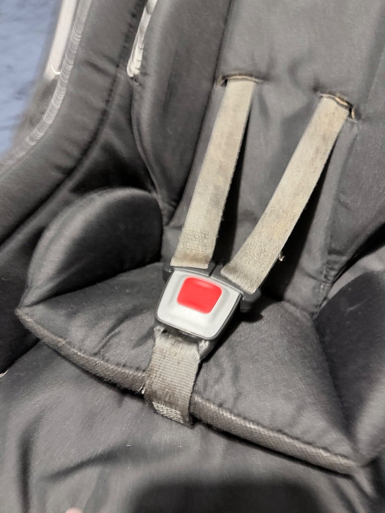 Venicci baby car seat 