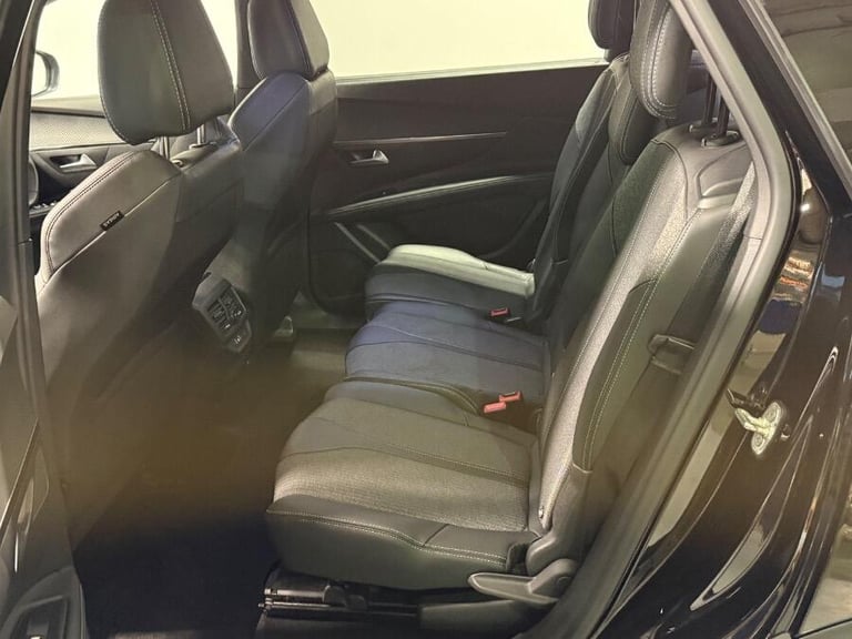 2023 Peugeot 5008 1.5 Bluehdi Allure Suv 5dr Diesel Eat Euro 6 (s/s) (130 Ps) HATCHBACK Diesel Au...