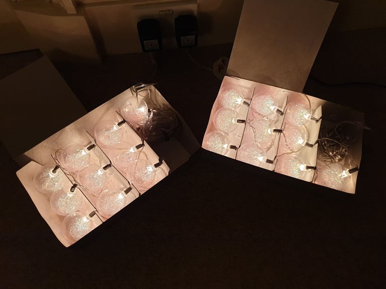 Christmas Tree Tinsel Filled Lights x 20 & 28 Matching Baubles  