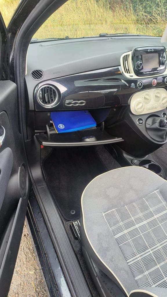 FIAT 500 1.2 500 Euro 6 1.2 69hp Lounge Black Manual Petrol 2018