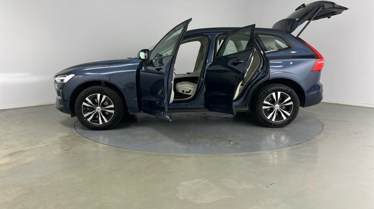 2023 Volvo XC60 Core, B5 AWD Mild hybrid, Petrol Estate Petrol Automatic
