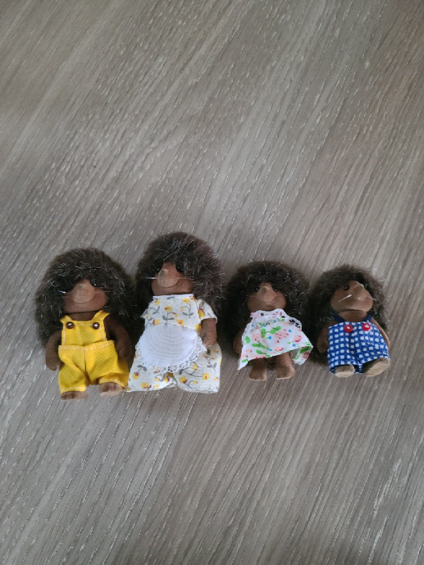 image for Sylvanian hedgehog family