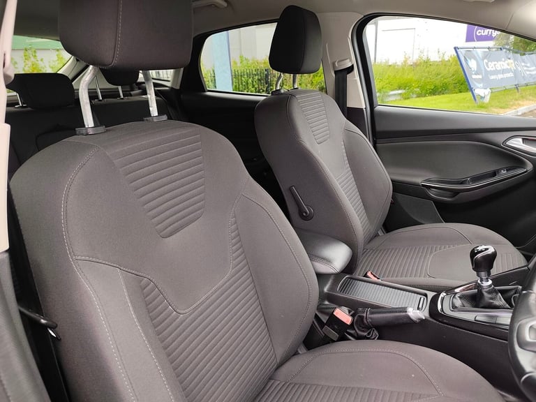 2018 Ford Focus 1.0L Titanium Hatchback 5dr Petrol Manual Euro 6 (123 bhp) Hatchback Petrol Manual