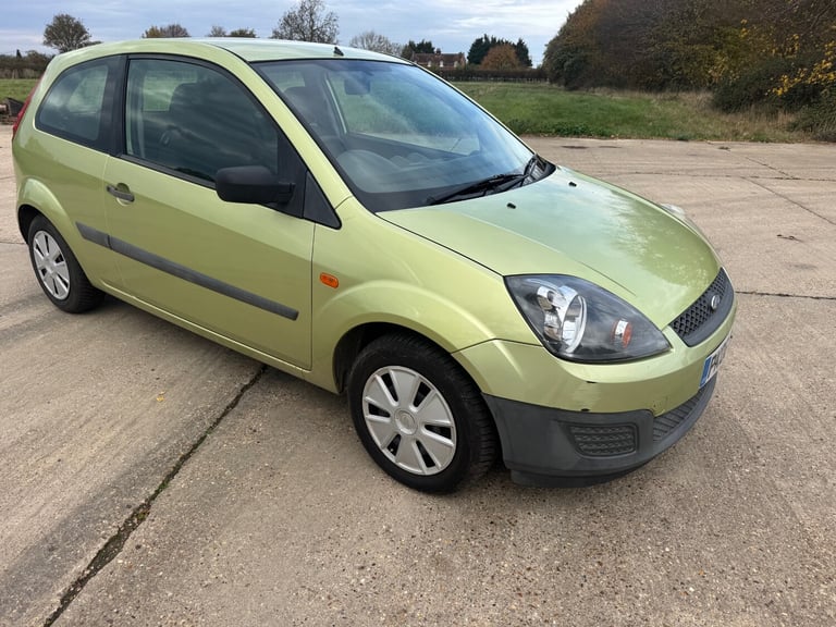 image for 2006 Ford Fiesta 1.25 Studio 3dr - long mot - cheap car for some one  HATCHBACK Petrol Manual