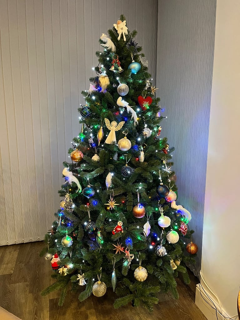 Artificial Lakeland Spruce Christmas tree