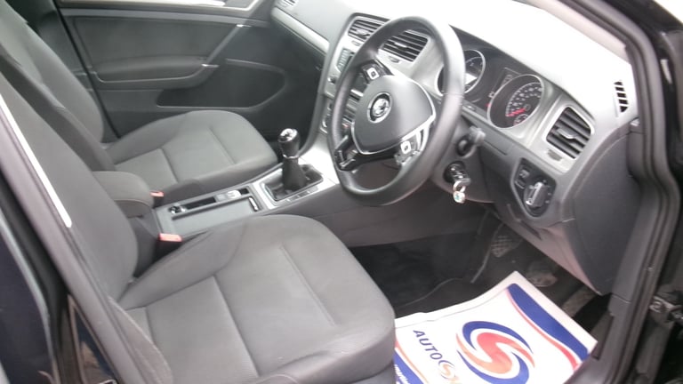 2014 Volkswagen Golf 1.6 TDI 105 SE 5dr HATCHBACK Diesel Manual