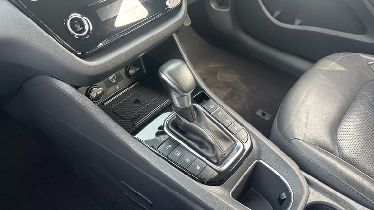 2021 Hyundai IONIQ 1.6 GDi Hybrid Premium SE 5dr DCT Hybrid Hatchback Hatchback Hybrid Automatic