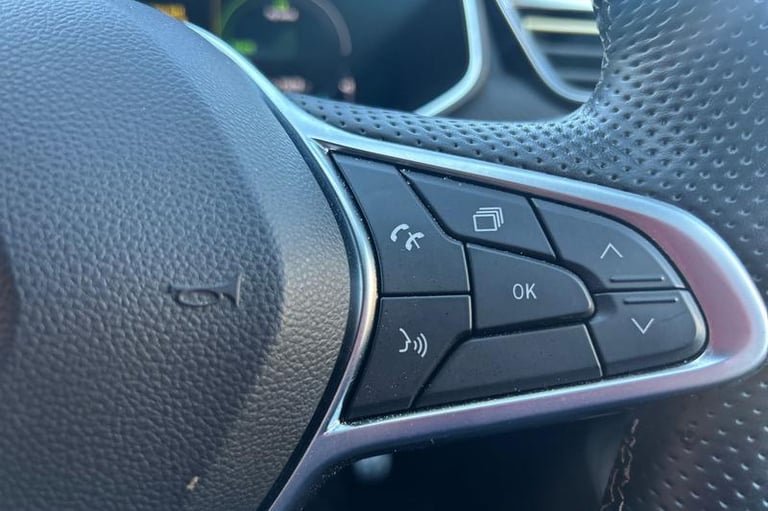 2023 Renault Clio 1.6 E-TECH full hybrid 145 Engineered 5dr Auto Automatic Hatchback Hybrid Autom...