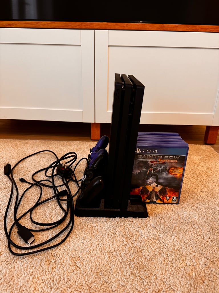image for PS4 console and games 