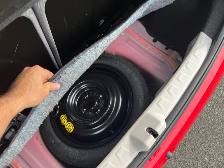 Toyota, AYGO, Hatchback, 2019, Manual, 998 (cc), 5 doors