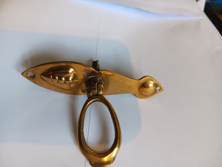 Art Nouveau brass cupboard handle