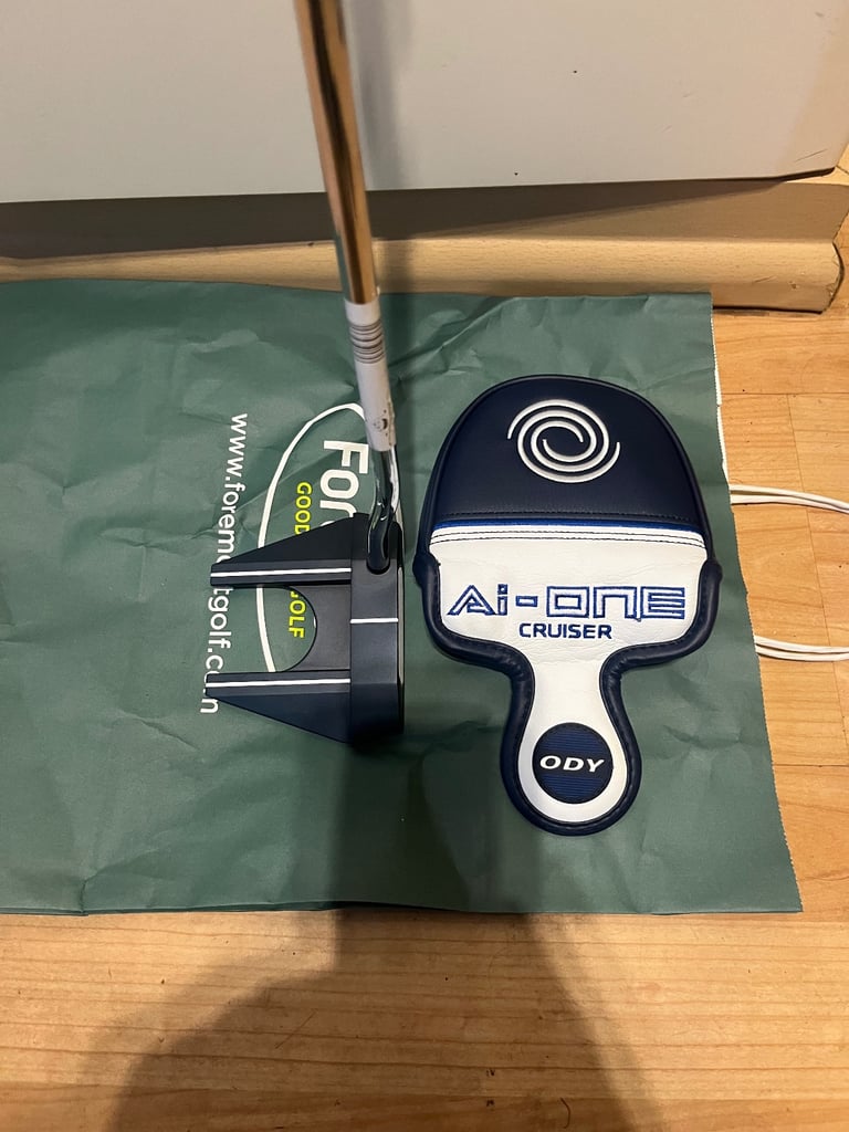 Odyssey cruiser putter