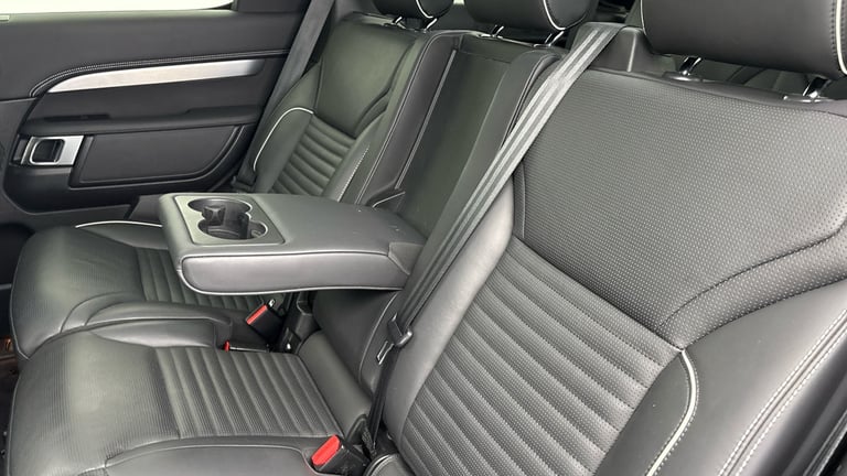 2021 Land Rover Discovery 3.0 D300 MHEV R-Dynamic HSE SUV 5dr Diesel Auto 4WD Euro 6 (s/s) (300 p...