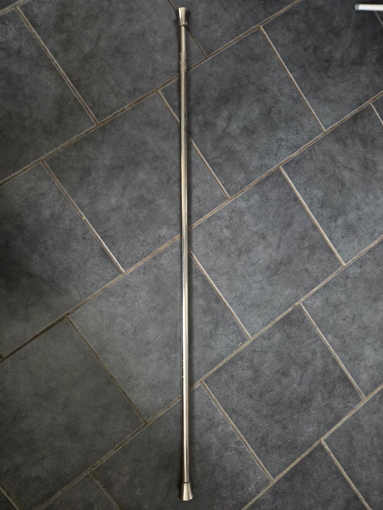 image for Adjustable curtain pole 