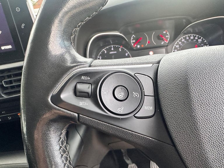2022 Vauxhall Combo Life 1.5 Turbo D SE XL MPV 5dr Diesel Manual 6Spd Euro 6 (s/s) (7 Seat) (100 ...