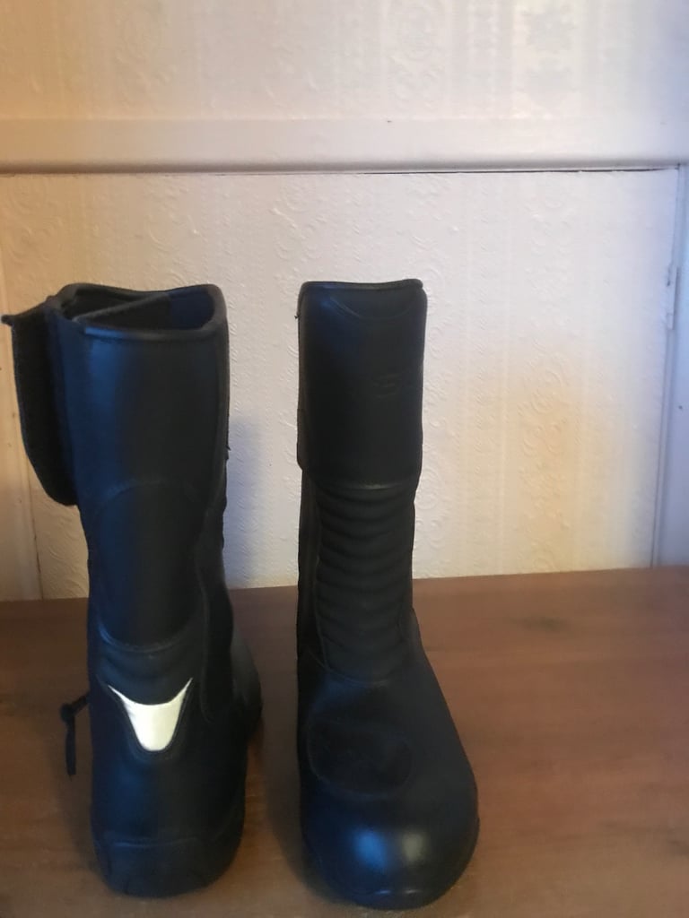 Complete ladies motor cycle outfit