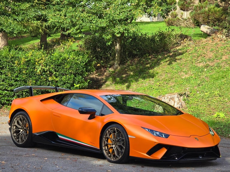 image for 2018 Lamborghini Huracan LP 640-4 Performante 2dr 1 OF 199 FINISHED IN THIS COLOUR  COUPE Petrol ...