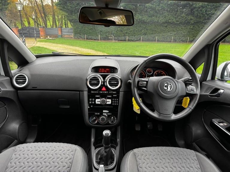 VAUXHALL CORSA 1.2 16V SE Euro 5 5dr 2014