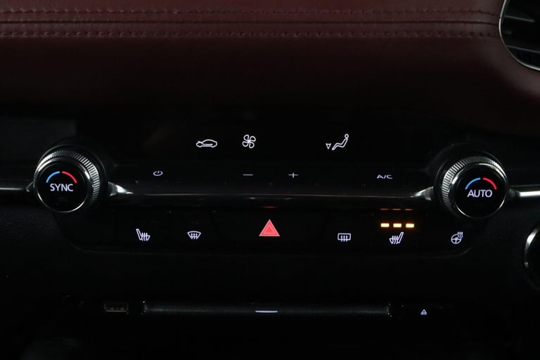 2020 Mazda Mazda3 2.0 SKYACTIV-X MHEV GT Sport Tech Euro 6 (s/s) 5dr HATCHBACK Petrol Manual