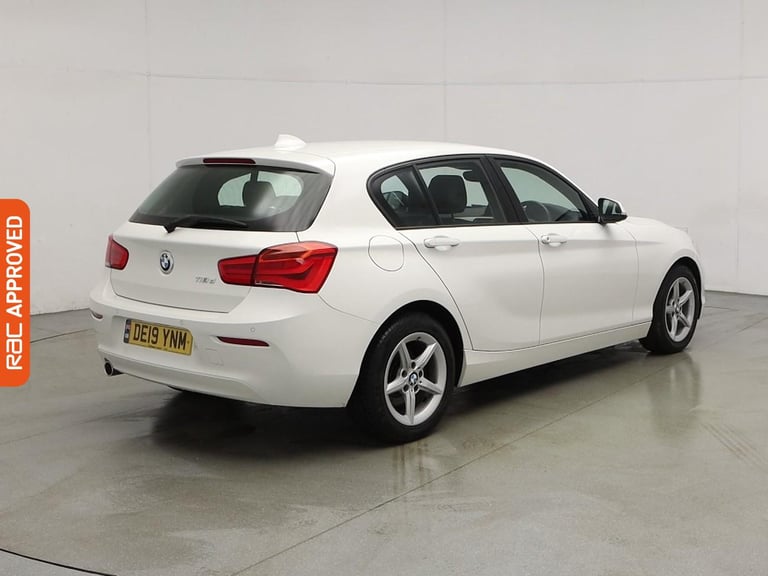 2025 BMW 1 Series 2.0 118d SE Hatchback 5dr Diesel Auto Euro 6 (s/s) (150 ps) Hatchback DIESEL Au...
