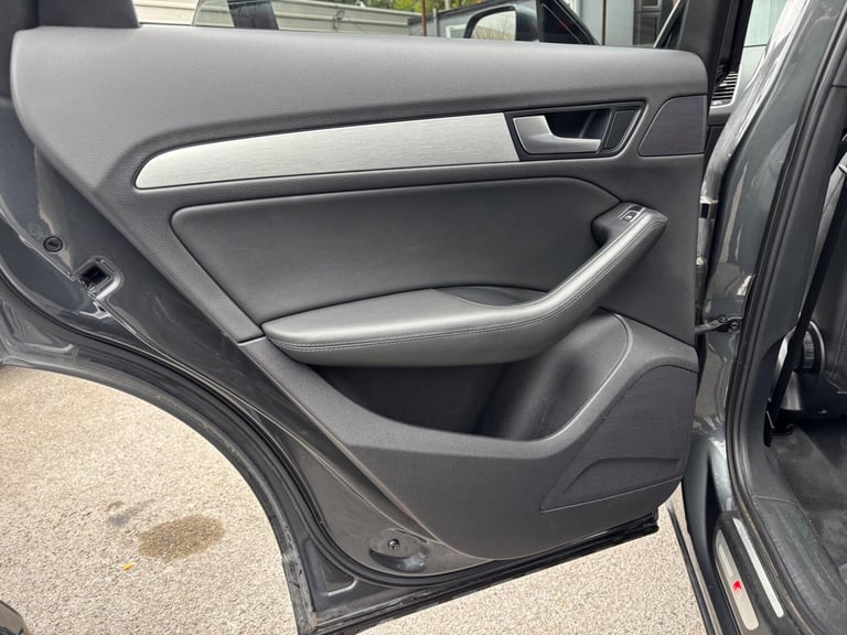  Audi Q5 2.0 TDI S line Plus S Tronic quattro Euro 5 (s/s) 5dr Diesel Automatic