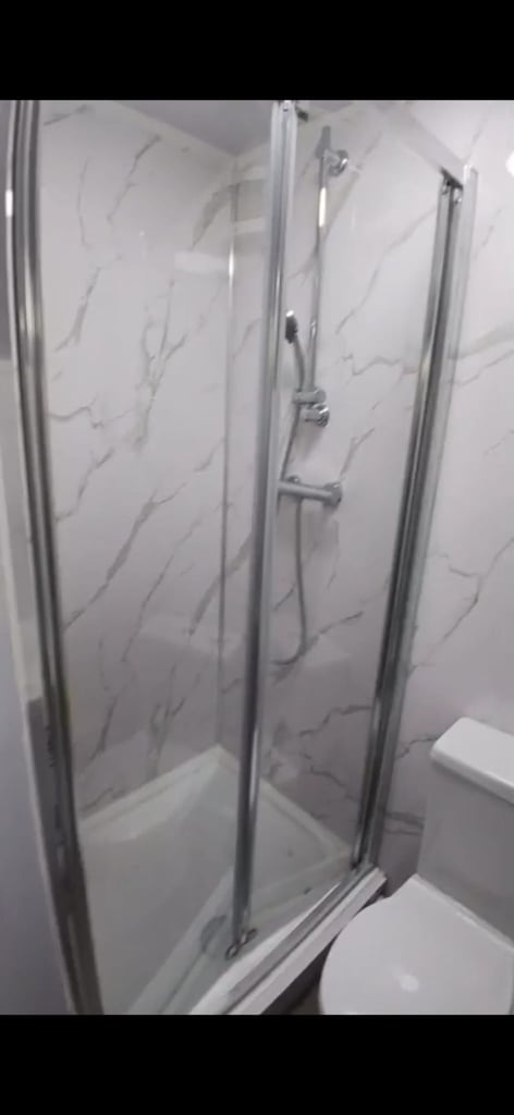 Loft room with ensuite 