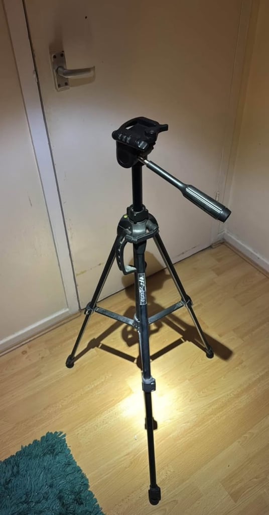 Camera stand 