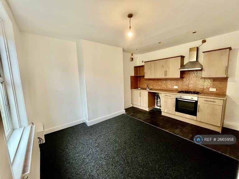 2 bedroom house in Lowerhouses Lane, Huddersfield, HD5 (2 bed) (#2665958)