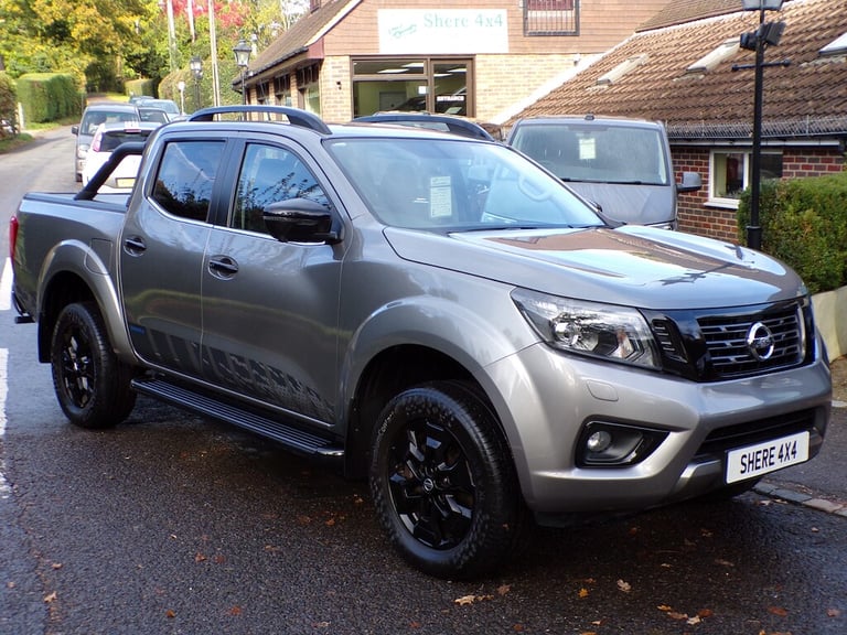 2021 Nissan Navara 2.3 dCi N-Guard Pickup Double Cab 4dr Diesel Auto-FSH-Electric Roller shutt Pi...
