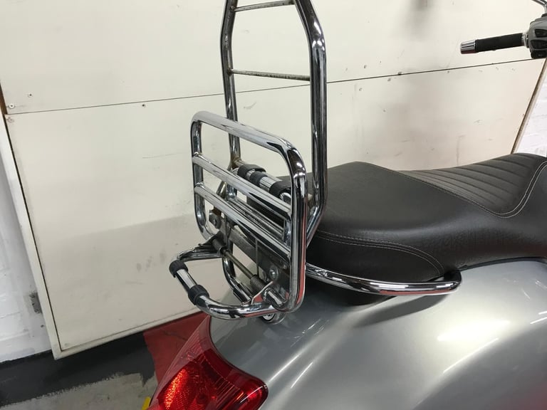 Piaggio Vespa GTS 300i
