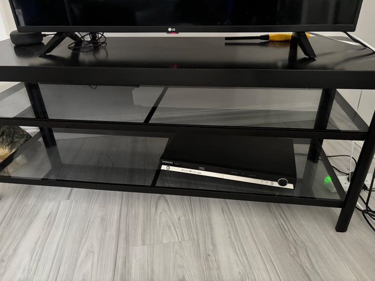 Tv unit