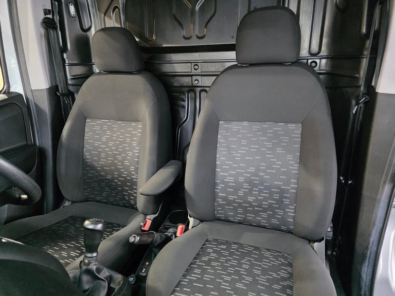 2017 Vauxhall Combo L1H1 2000 CDTI ECOFLEX S/S Panel Van Diesel Manual