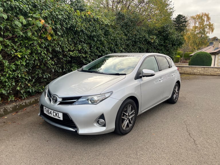 Toyota, AURIS, Hatchback, 2014, Manual, 1364 (cc), 5 doors