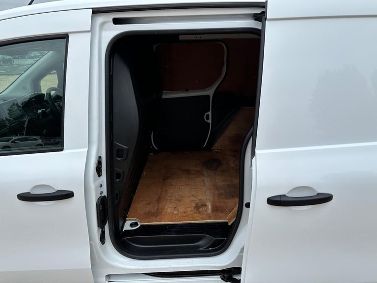 2023 Renault Kangoo 1.3 TCe ML19 Advance MWB Euro 6 (s/s) 6dr PANEL VAN Petrol Manual