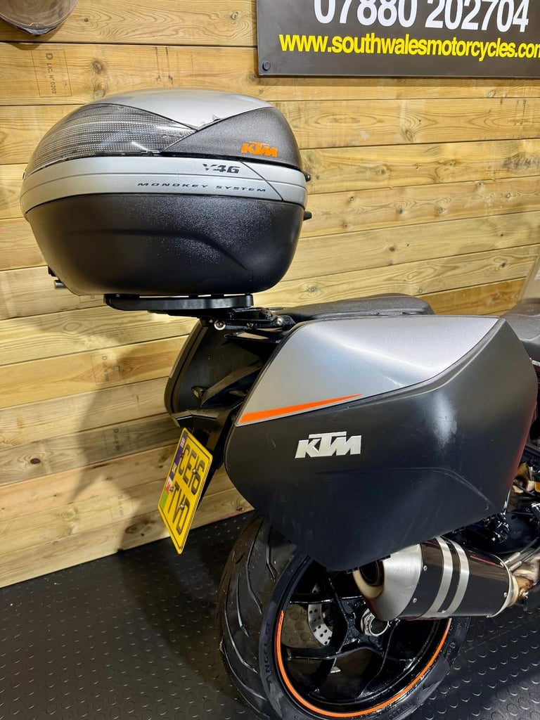 KTM 1290 Super Duke GT / 2016 model / covered 28.3k miles 